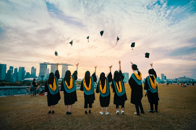 Study in Paris School of Business